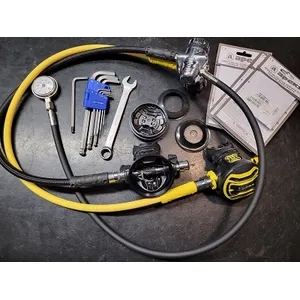 Service av 1st trinn, 2nd trinn, octopus og manometer inkl service kit (System 3)